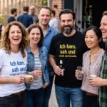 Gruppenbild mit neuem Lichtpause1 Shirt