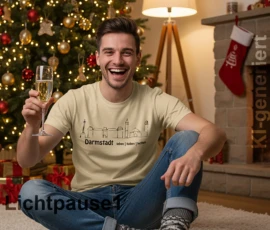 Lichtpause1-Shirt in weihnachtlicher Atmosphäre